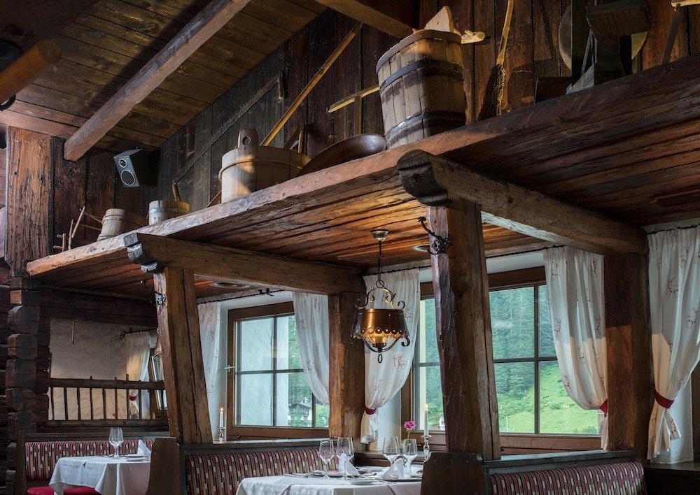 Hotel Hoehlenstein Тукс Экстерьер фото