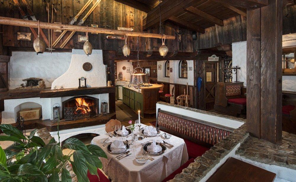 Hotel Hoehlenstein Тукс Экстерьер фото
