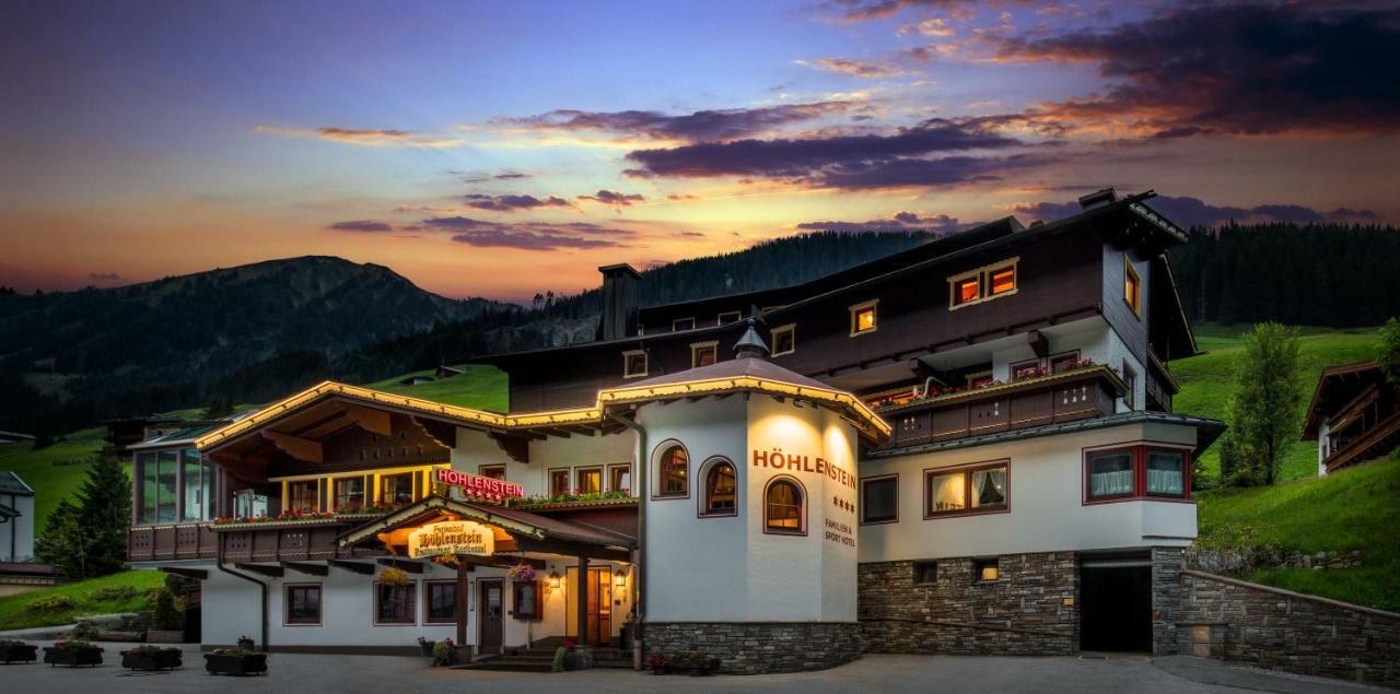 Hotel Hoehlenstein Тукс Экстерьер фото