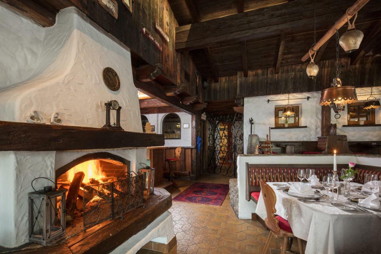 Hotel Hoehlenstein Тукс Экстерьер фото